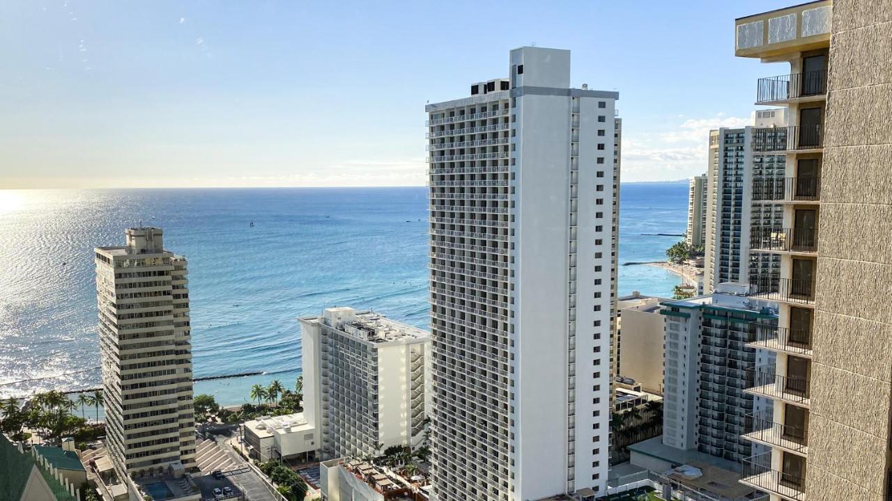 The Makai Suite At The Waikiki Banyan ホノルル エクステリア 写真