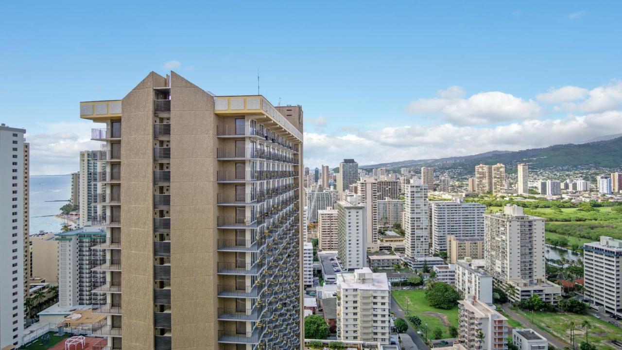 The Makai Suite At The Waikiki Banyan ホノルル エクステリア 写真